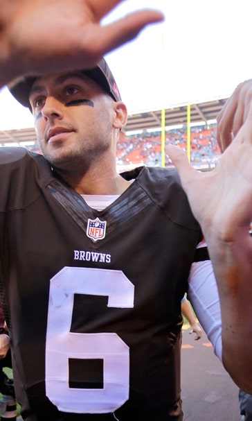 Hoyer gets first word in public negotiation with Browns